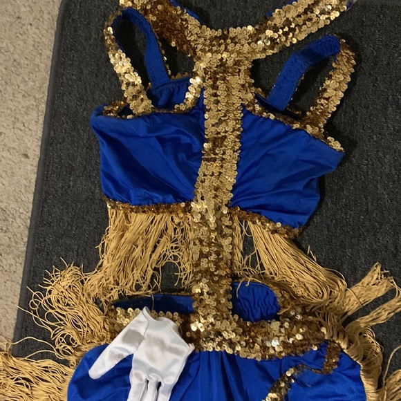 Gold sequence one piece - Picture 2 of 4